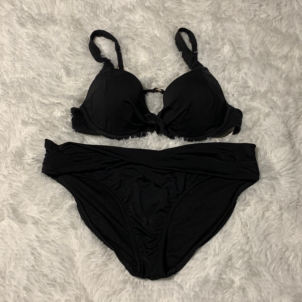Athleta Aqualuxe Twist Bikini, Size 36 B/C Top/Size L Bottom, Black